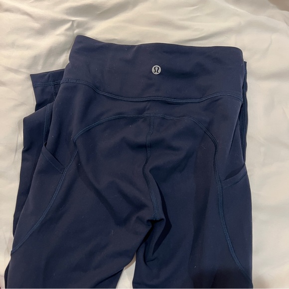 Navy Blue Lululemon In Movement Leggings - Picture 1 of 3